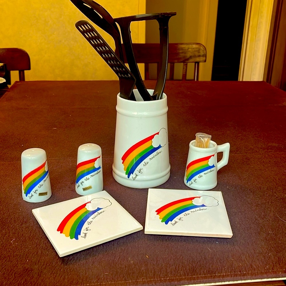 #RainbowKitchen Ware